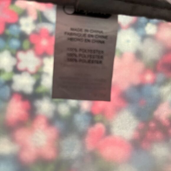 Le Sportsac Floral Mini Bucket Bag - Picture 8 of 9